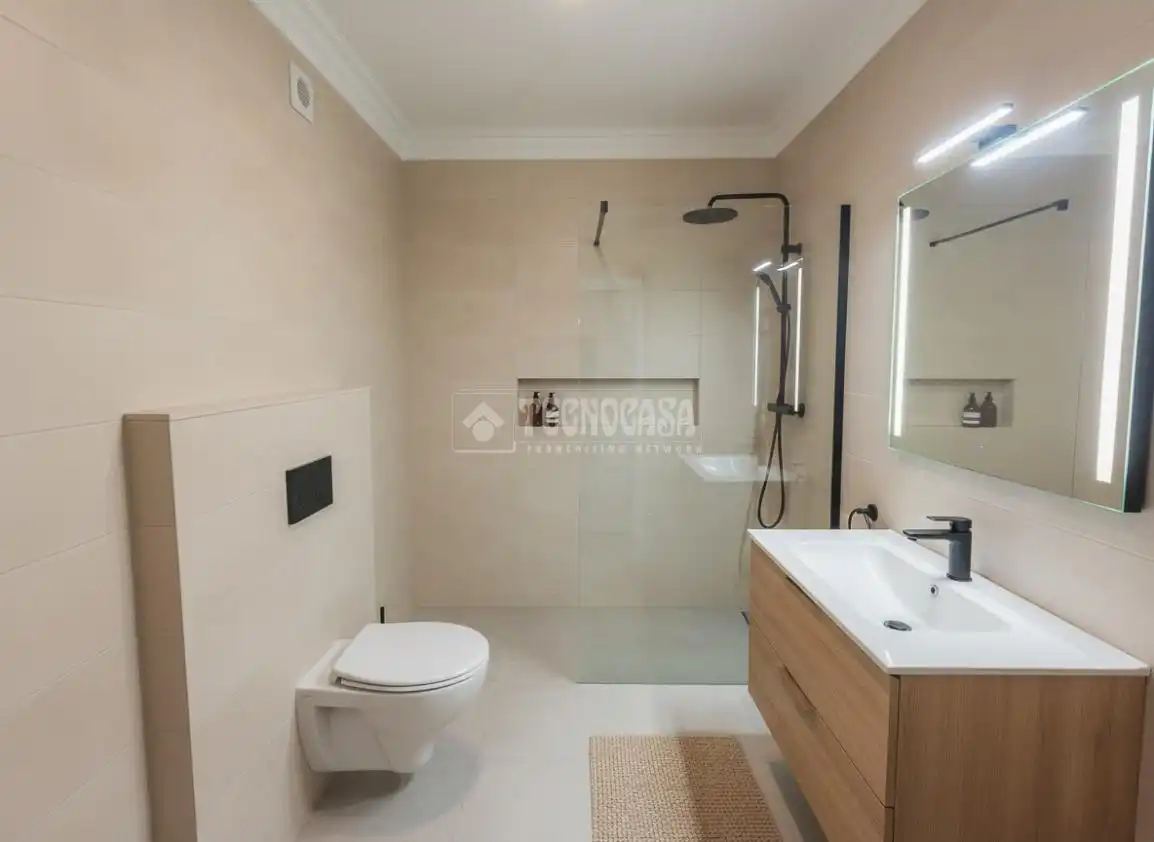 Baño de Piso en venta en Icod de los Vinos con Terraza