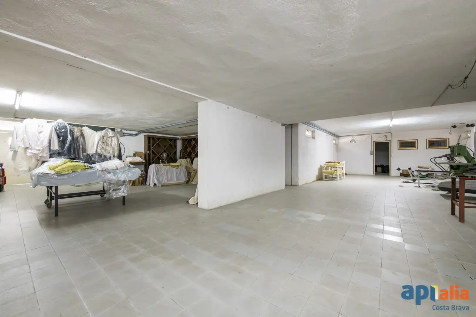 Finca rústica en venta en Cornellà del Terri con Aire acondicionado, Calefacción y Terraza