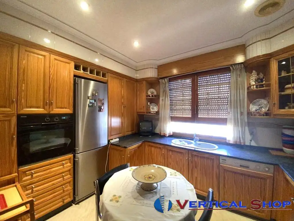Flat for sale in Atleta Antonio Amorós, imagen 3