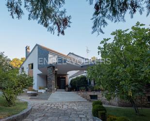 Exterior view of House or chalet for sale in Sotillo de la Adrada  with Air Conditioner, Heating and Private garden