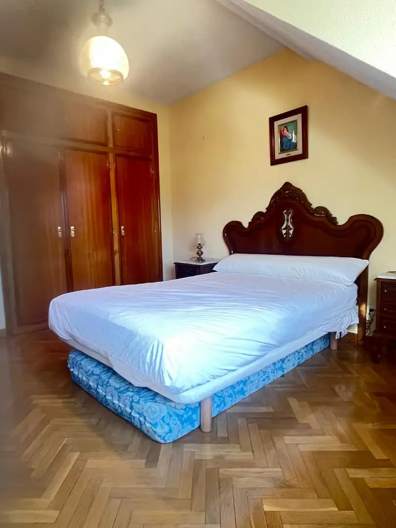Habitación de Casa o chalet de alquiler en Becerril de la Sierra con Aire acondicionado, Calefacción y Jardín privado