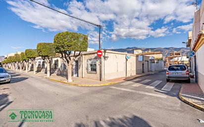 Vista exterior de Casa adosada en venda en El Ejido amb Moblat