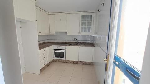Foto 3 de Piso en venta en Los Rosales, A Coruña Capital