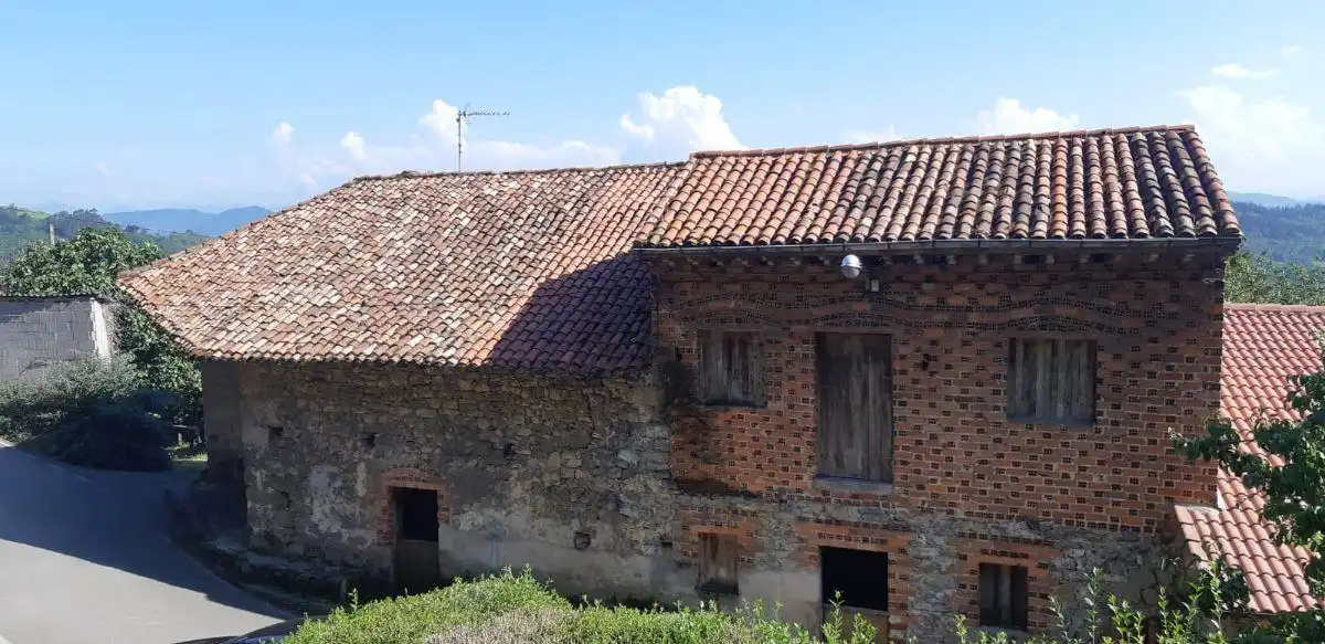 Casa en venda a Sariego, imagen 2