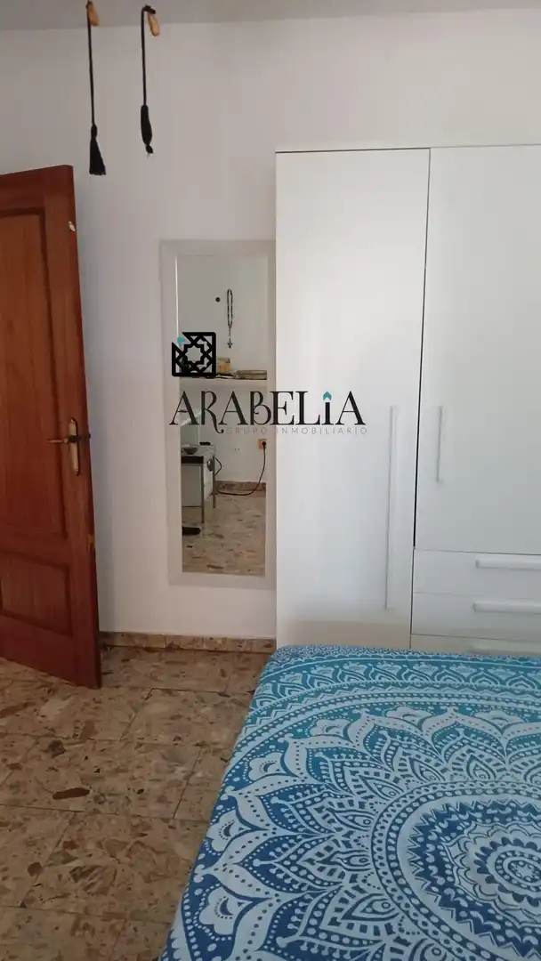 Habitación de Ático en venta en Córdoba con Aire acondicionado, Terraza y Trastero