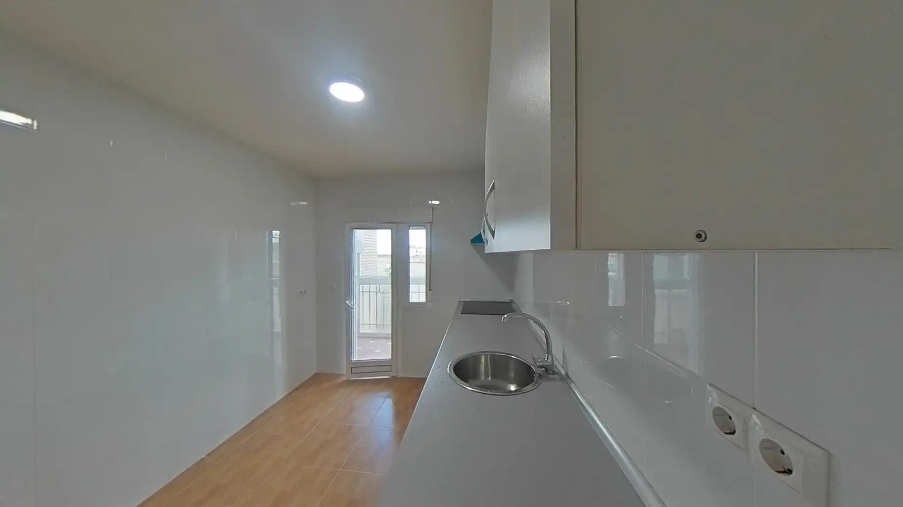Küche von Wohnung zum Verkauf in Alcalá de Henares mit Heizung, Terrasse und Abstellraum