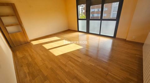 Foto 3 de Pis en venda a San Felices, Portillejo - Valdegastea, Logroño