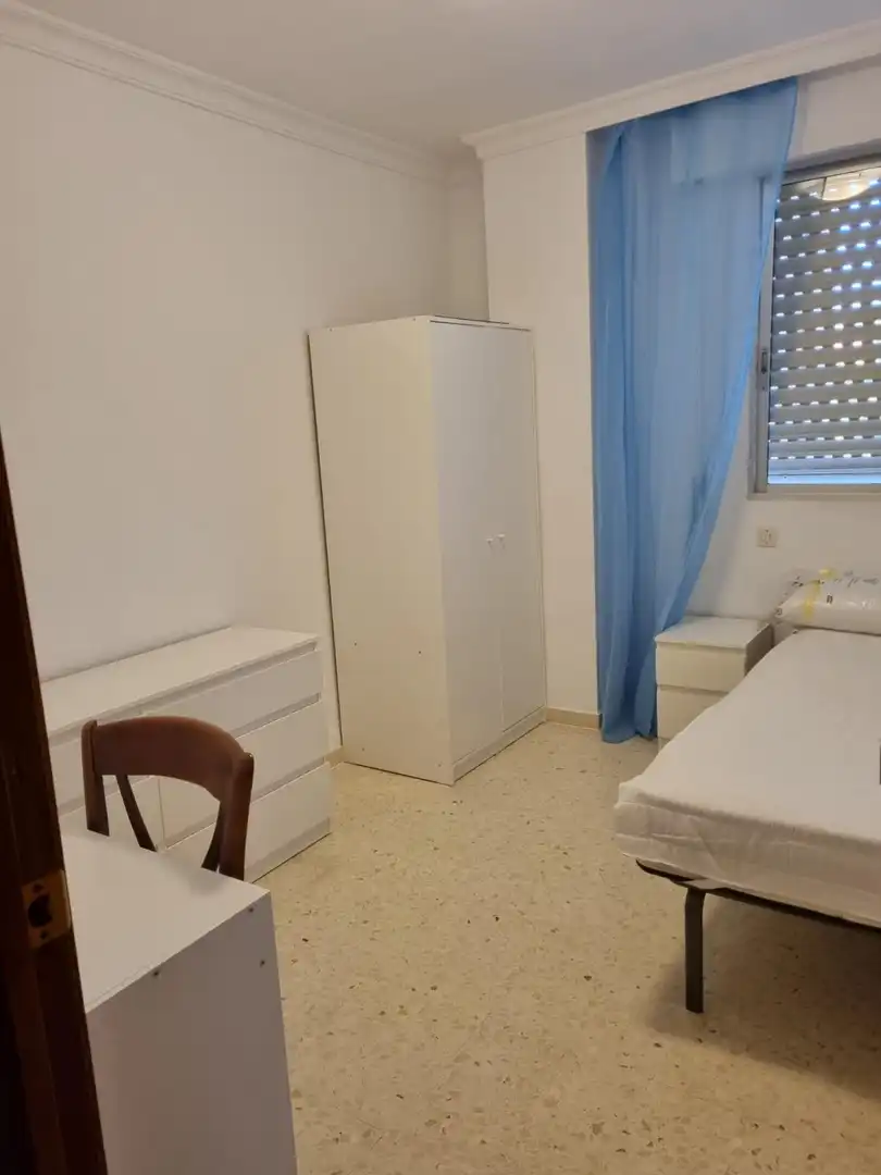 Piso de alquiler en ALBERCHE, El Plantinar – Avda. La Paz - El Juncal