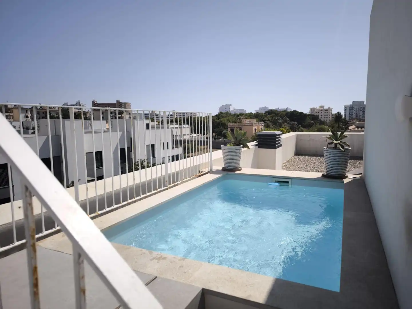 Maison mitoyenne avec terrasse à louer à Carrer XORIGUER