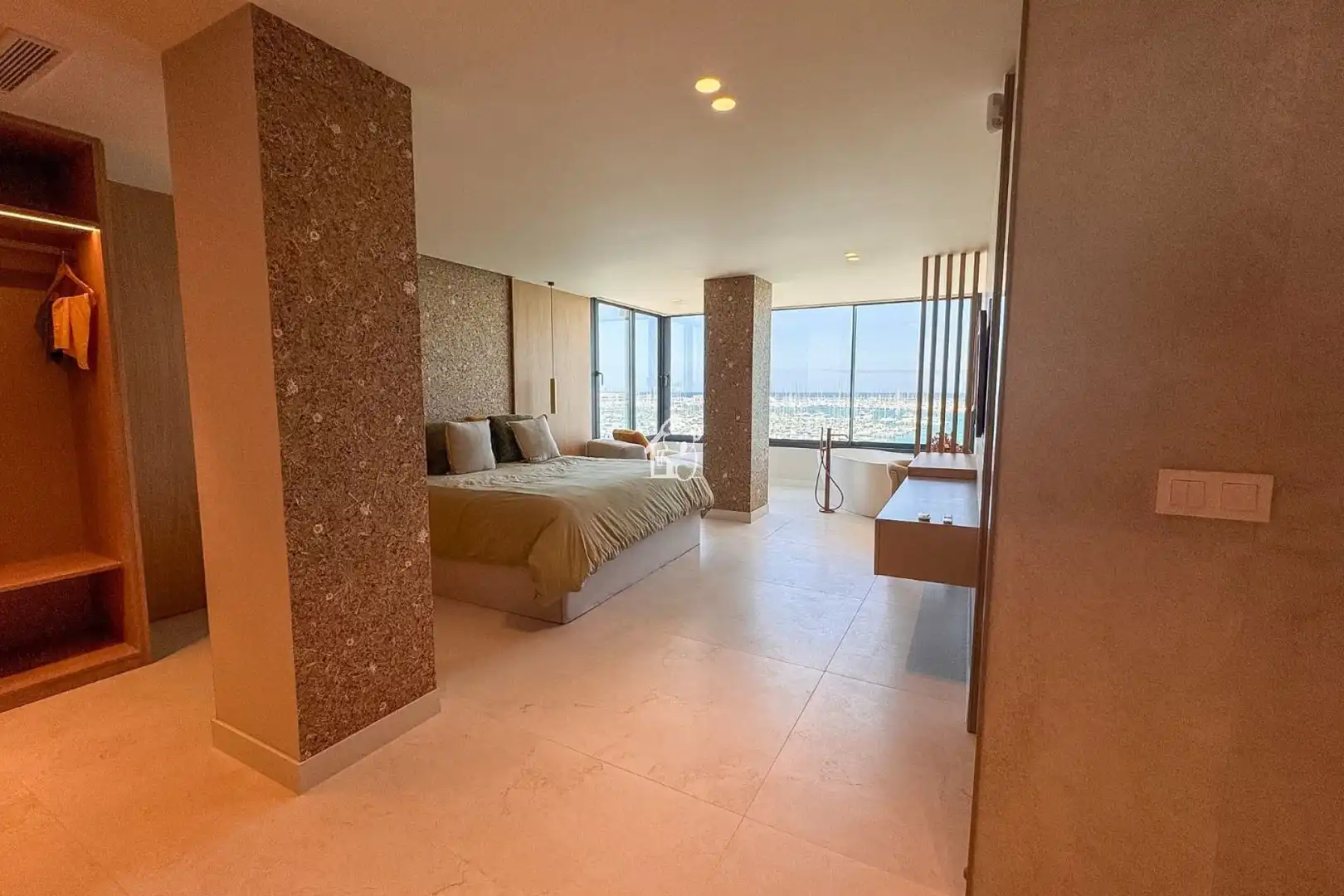 Bedroom of Apartments for rent in Torrevieja  with Air Conditioner, Terrace and Swimming Pool