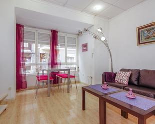 Sala d'estar de Apartament de lloguer en Alicante / Alacant amb Aire condicionat