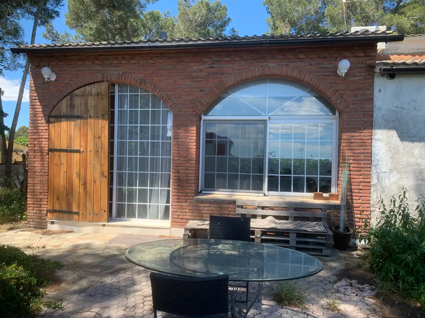Vista exterior de Finca rústica en venta en Vallirana con Aire acondicionado, Calefacción y Jardín privado