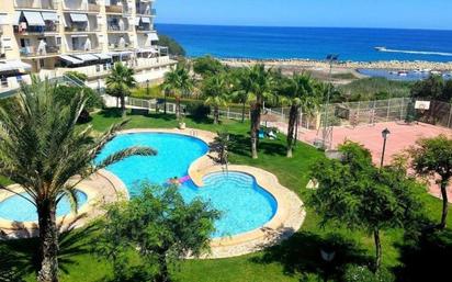 Piscina de Apartament en venda en El Campello amb Calefacció, Terrassa i Moblat