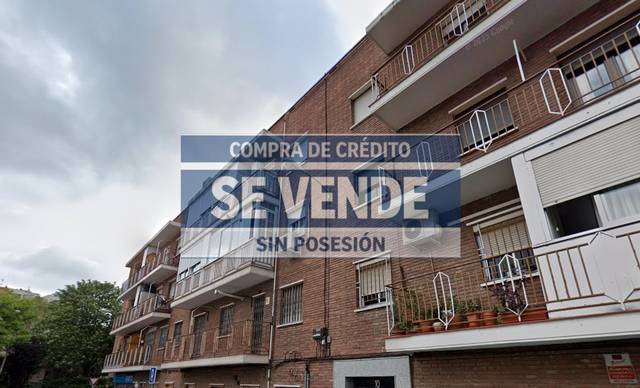 Piso en Venta en Calle de la Cooperación en Opañel