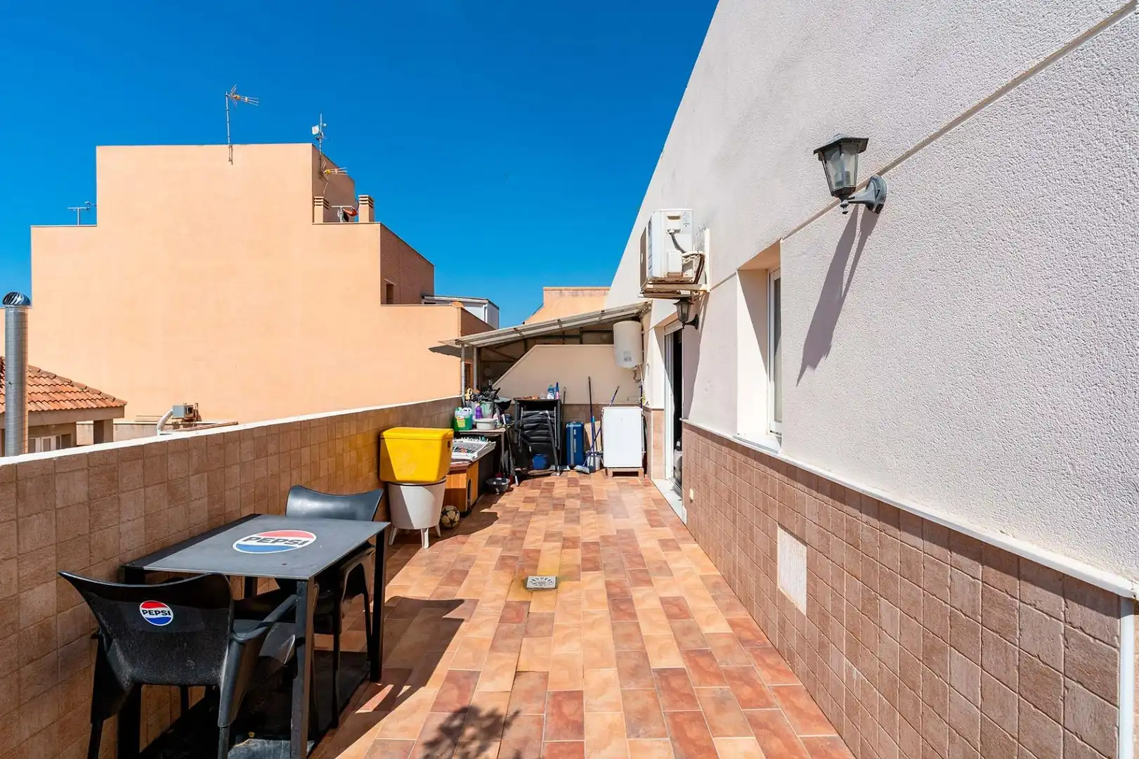 Terraza de Piso en venta en El Ejido con Aire acondicionado, Terraza y Amueblado
