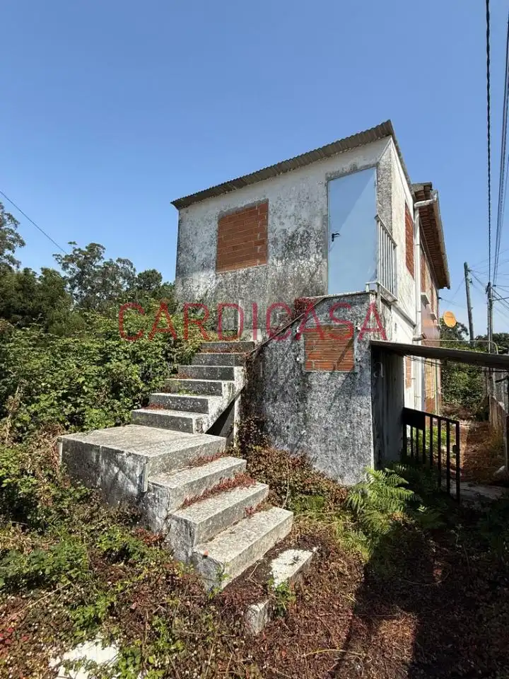 Casa o chalet en venta en Falcoa, Sardoma - Castrelos