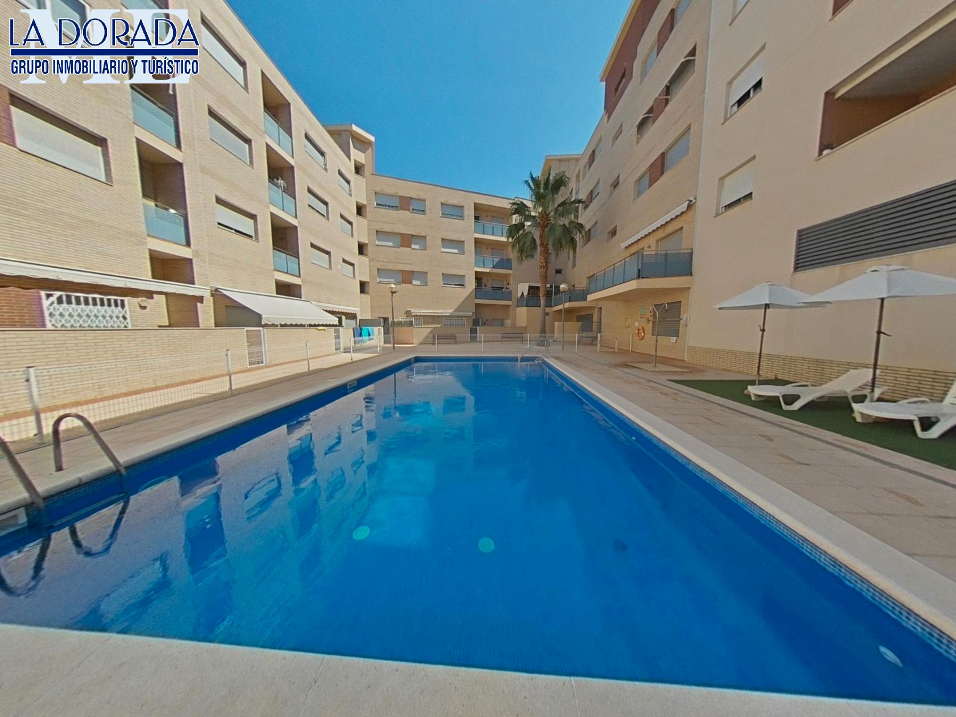 Piscina de Planta baixa en venda en Vandellòs i l'Hospitalet de l'Infant amb Aire condicionat, Calefacció i Traster