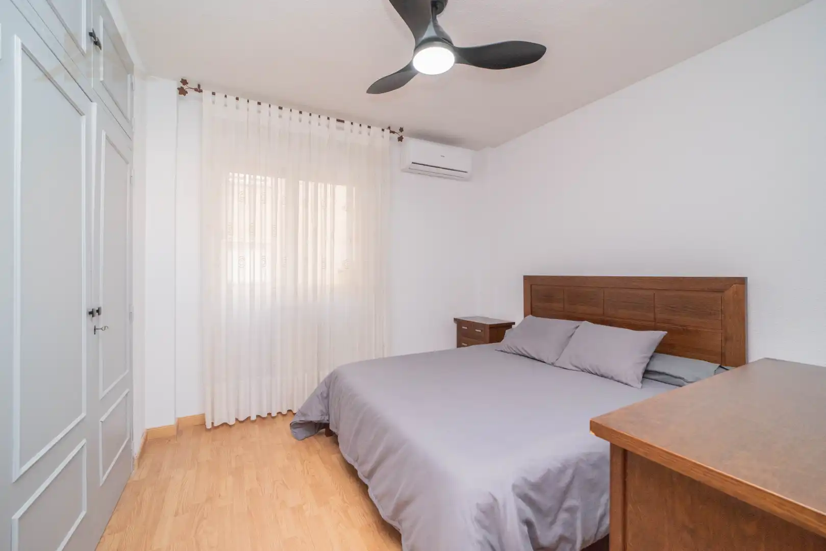 Schlafzimmer von Wohnung zum Verkauf in Alcorcón mit Klimaanlage, Heizung und Privatgarten