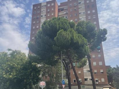 Exterior view of Flat to share in  Madrid Capital