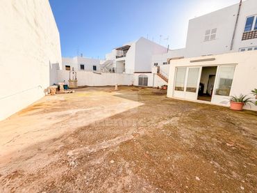 Wohnbaugrundstück zum Verkauf in Ciutadella