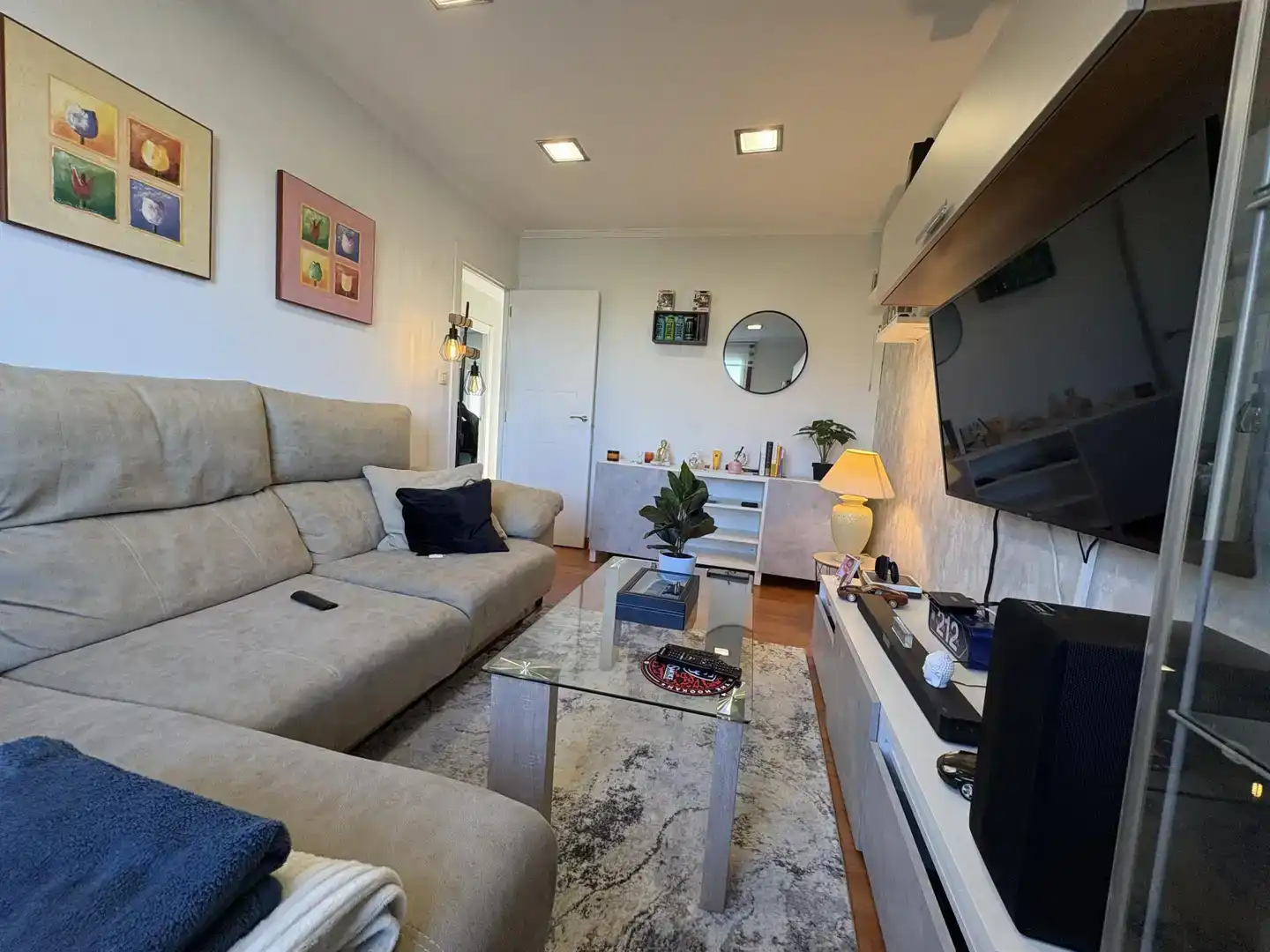 Sala de estar de Planta baja en venta en Vigo  con Jardín privado, Parquet y Trastero