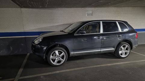 Photo 2 of Garage for rent in Avenida de Isabel de Valois, 28, Sanchinarro, Madrid Capital