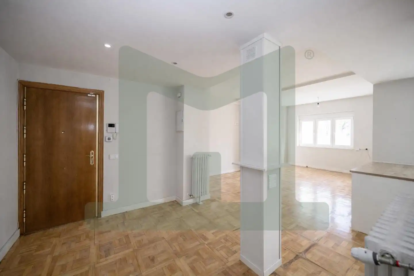 Piso en venta en Madrid con Calefacción, Parquet y Amueblado