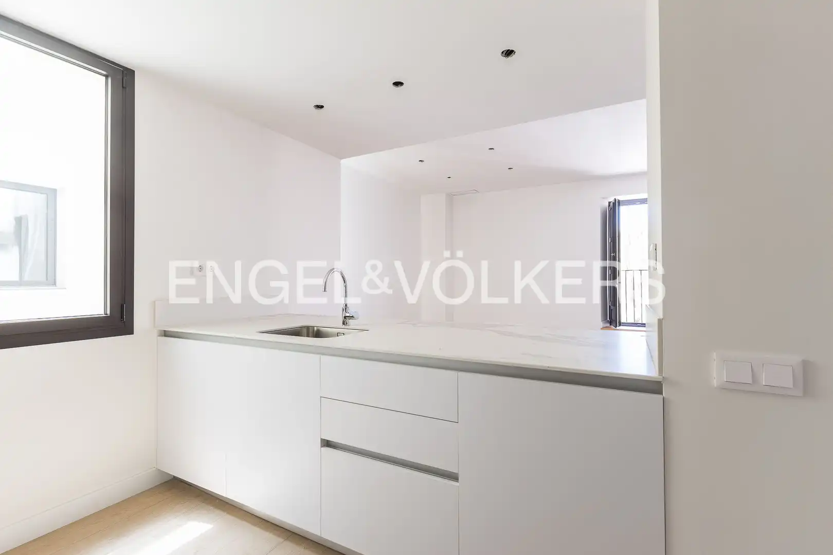 Cocina de Ático en venta en Vilanova i la Geltrú con Aire acondicionado, Calefacción y Terraza