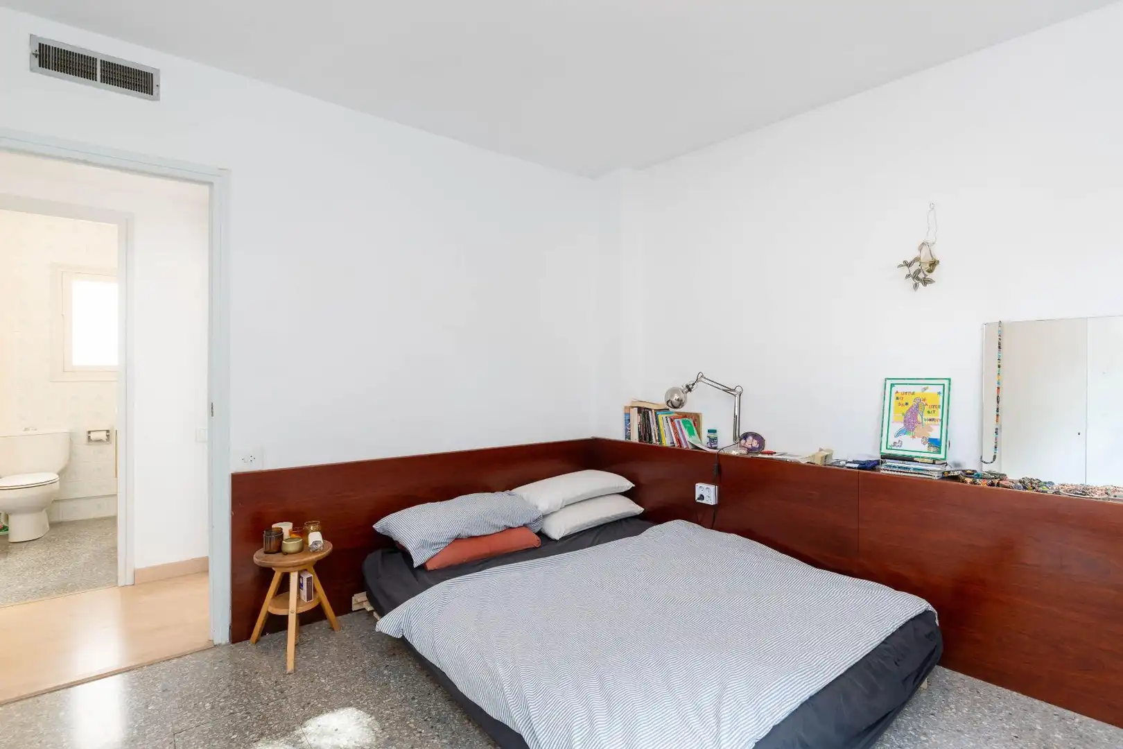 Habitación de Piso en venta en Terrassa con Aire acondicionado, Calefacción y Parquet