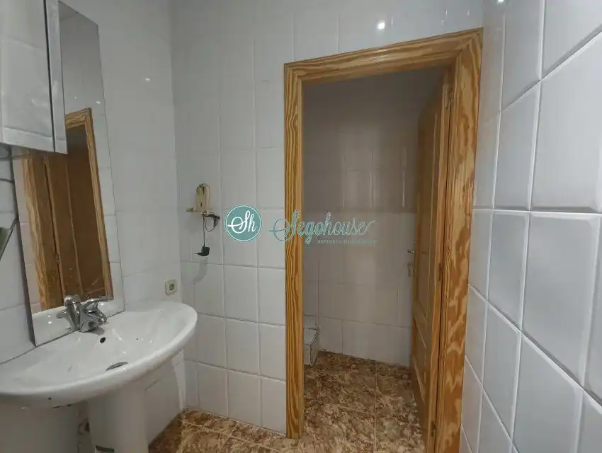Business premises to rent in La Lastrilla, imagen 27