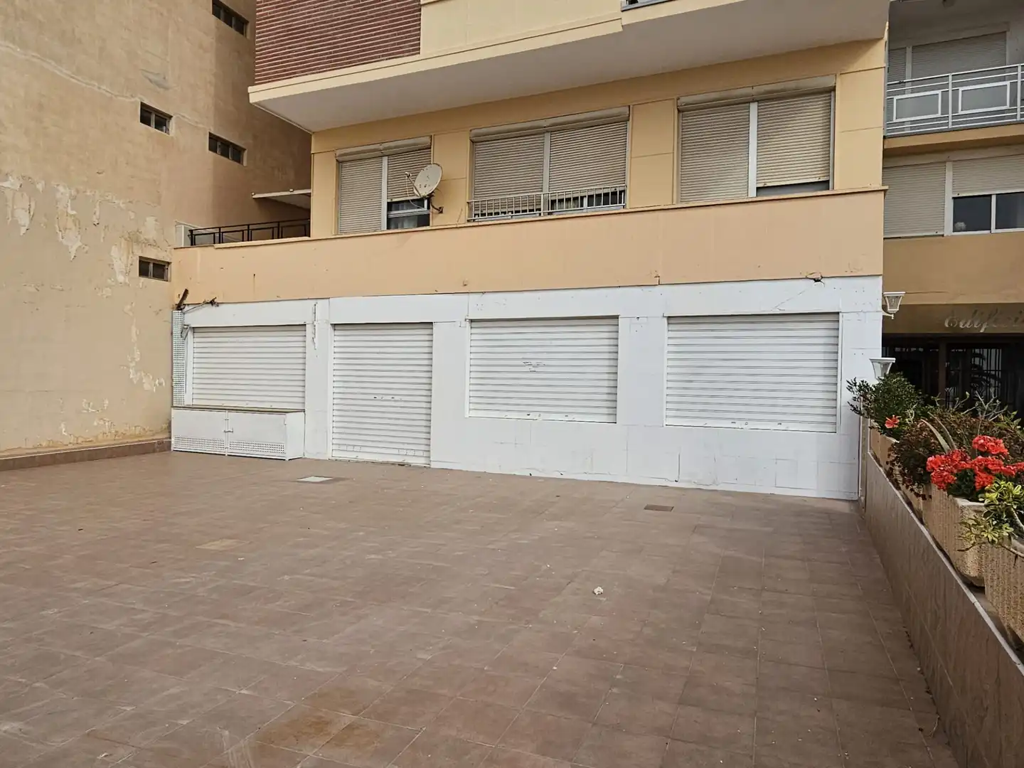 Business premises for sale in Calle Campoamor, imagen 25