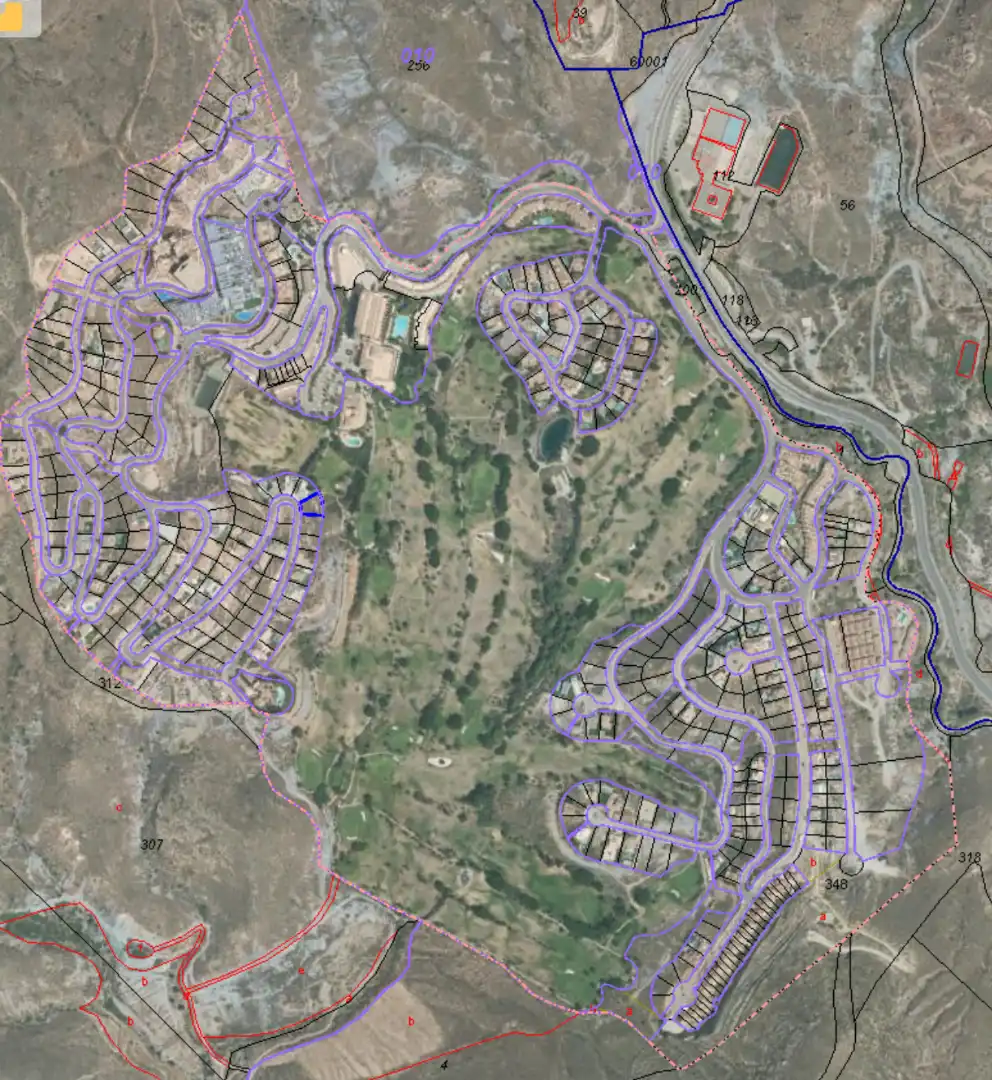 Terreno residencial en venta en Calle de las Higueras 24, imagen 3