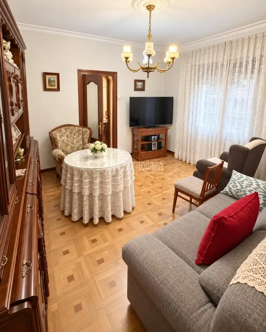 Sala d'estar de Pis en venda en Madrid
