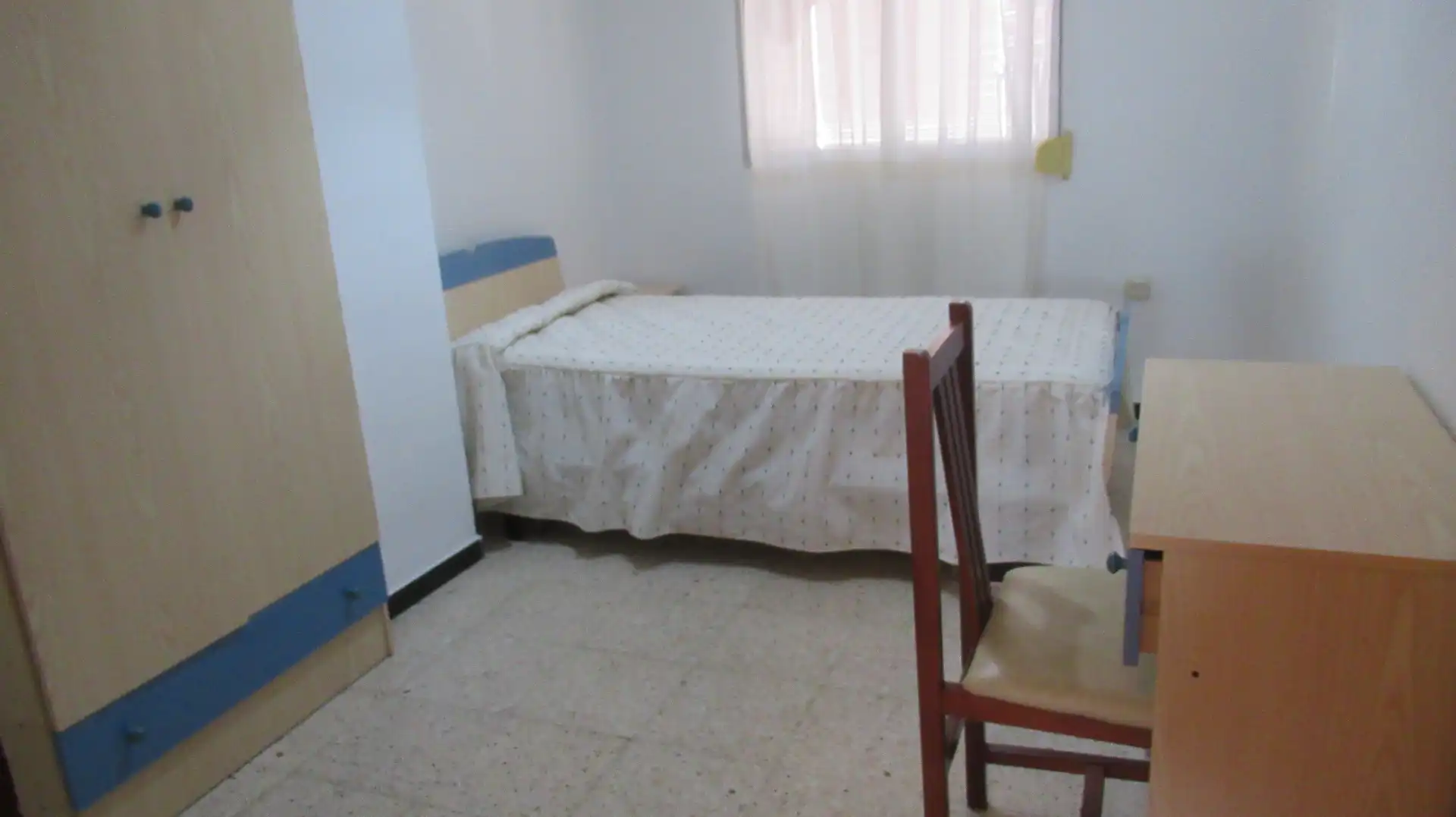 Bedroom of Flat for rent in Badajoz  with Furnished, Washing machine and Microwave