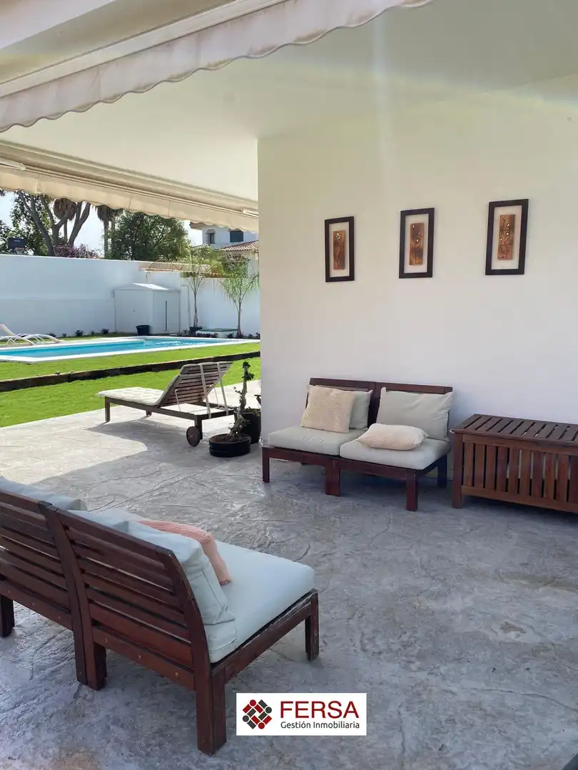 Terrace of Houses for sale in El Puerto de Santa María  with Air Conditioner, Heating and Private garden