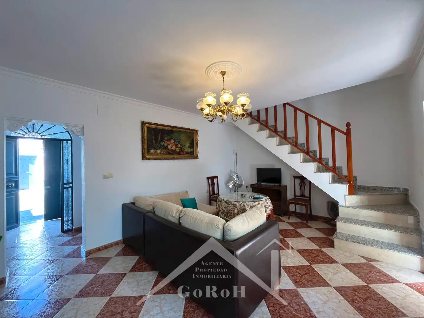 Sala de estar de Casa adosada en venta en Santa Olalla del Cala con Terraza, Trastero y Amueblado