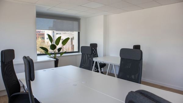 Office to rent in  Madrid Capital  with Air Conditioner, Heating and Terrace