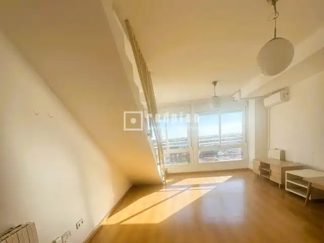 Attic for rent in Parla, Madrid