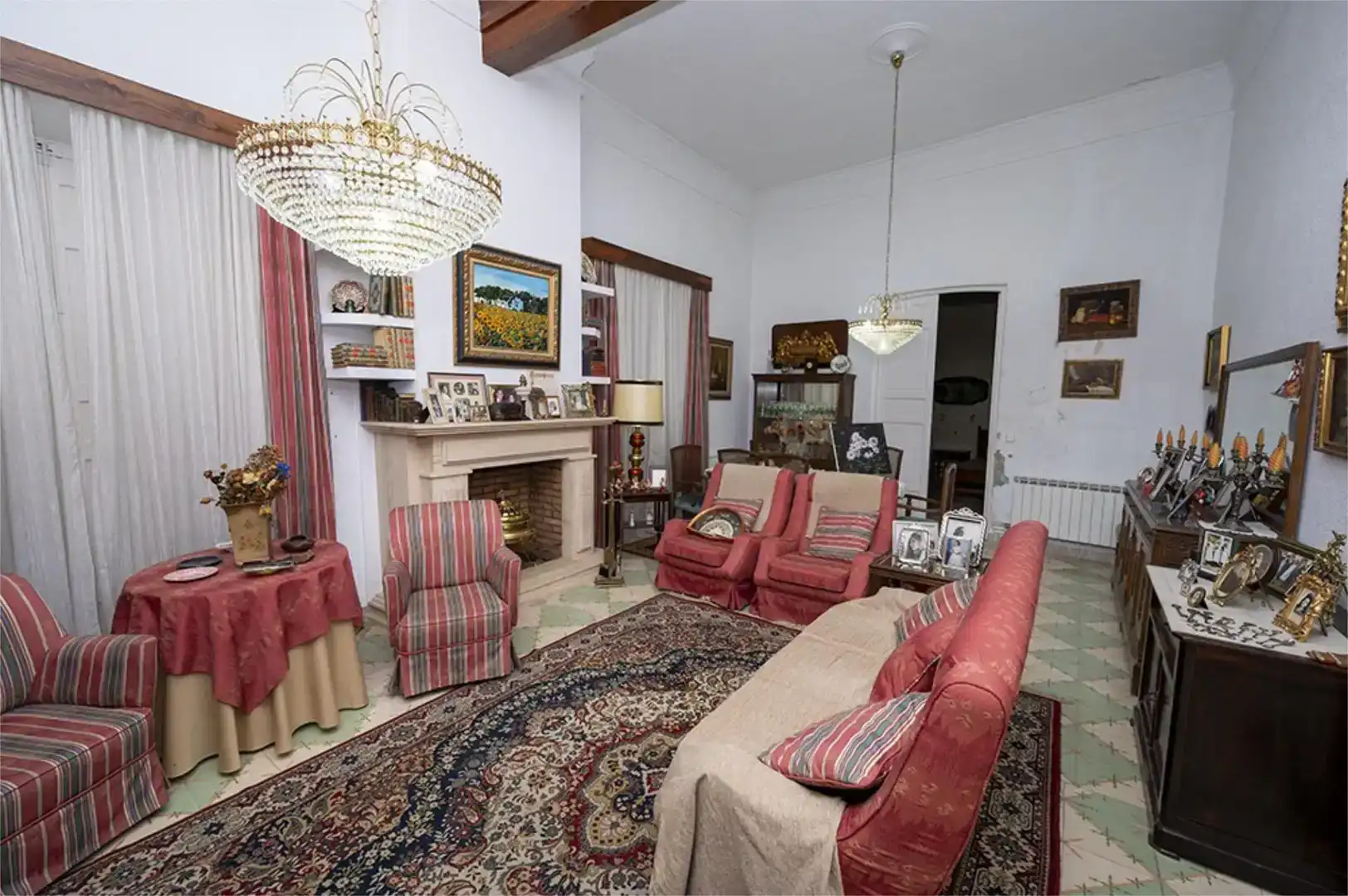 Sala de estar de Dúplex para compartir en Las Pedroñeras    con Parquet, Amueblado y Horno