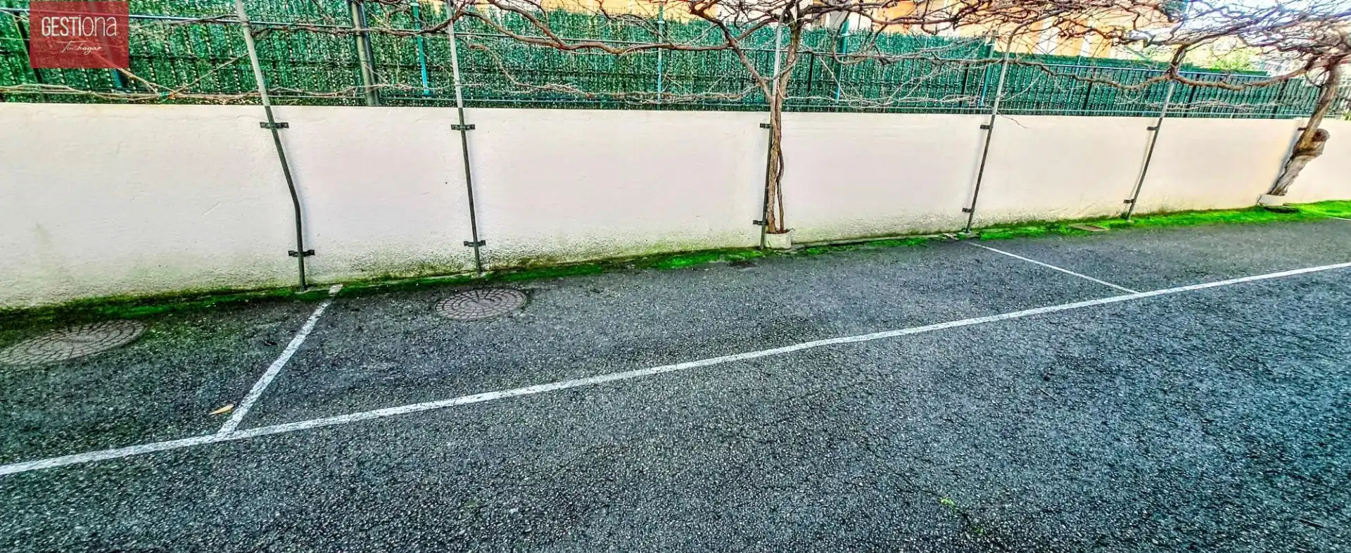 Parking of Ground floor for sale in Noja  with Heating, Terrace and Furnished