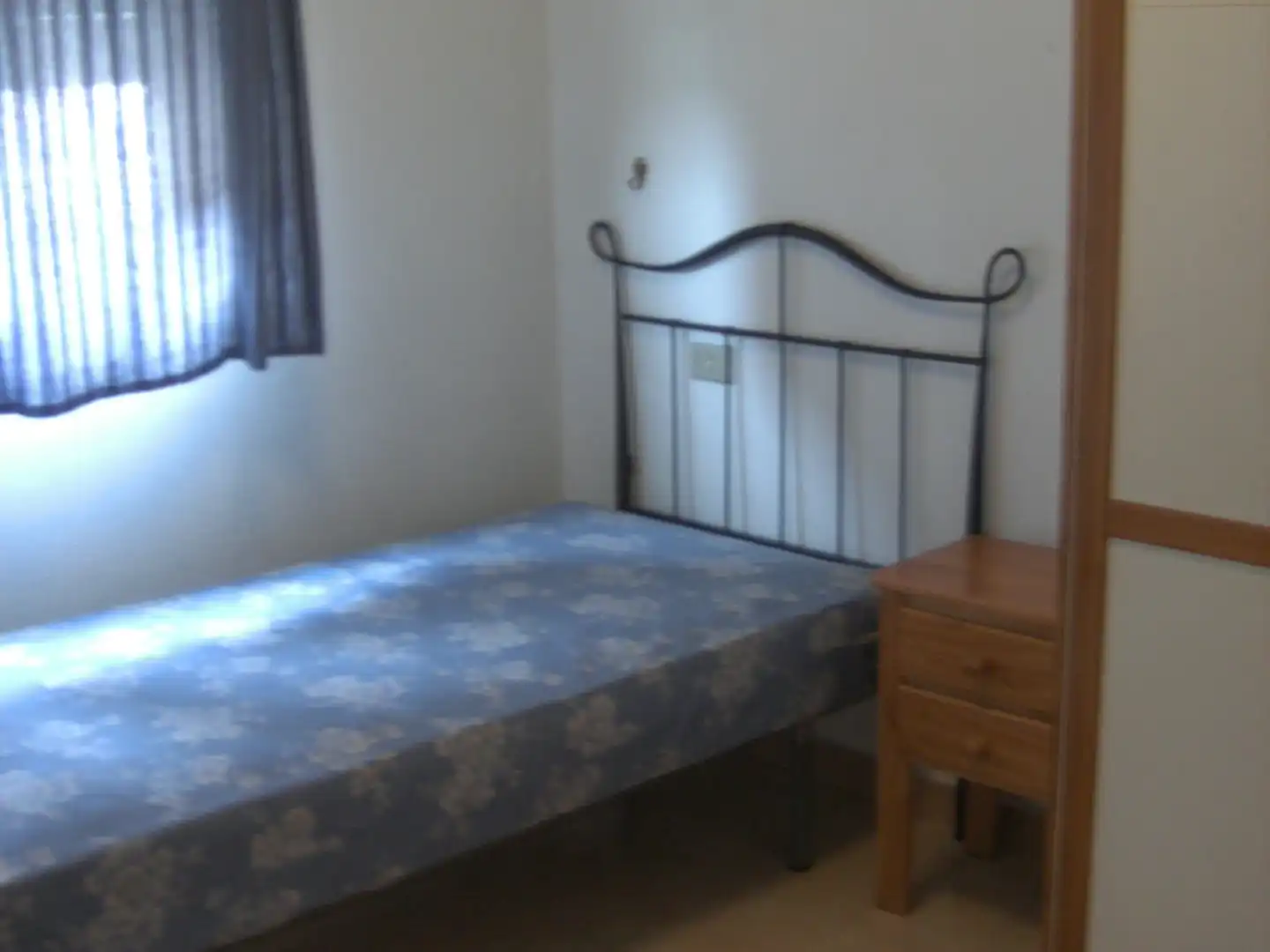 Habitación de Piso de alquiler en Murcia con Aire acondicionado, Calefacción y Trastero