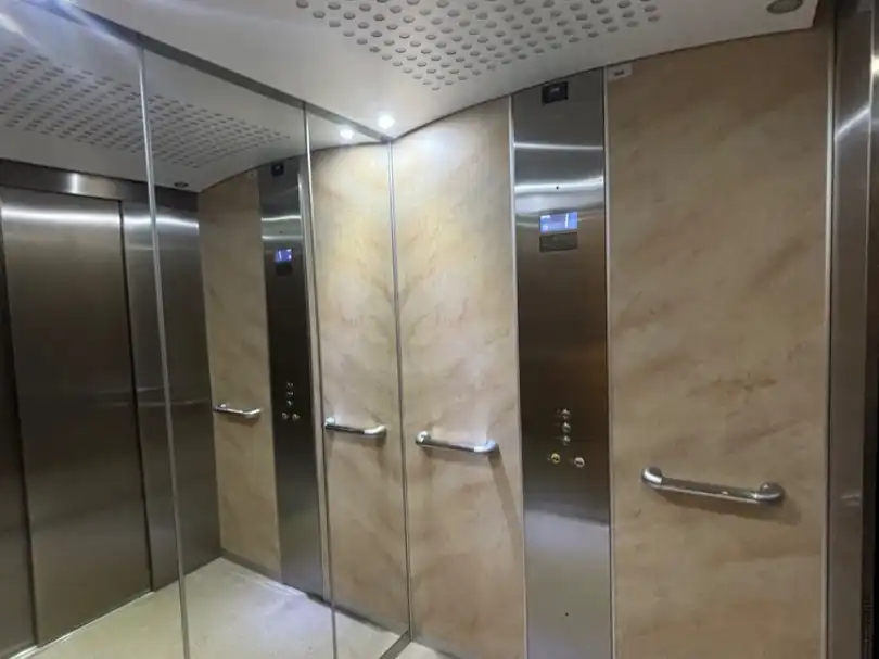 Office space with lift to rent in avenida diputacio 18, imagen 4
