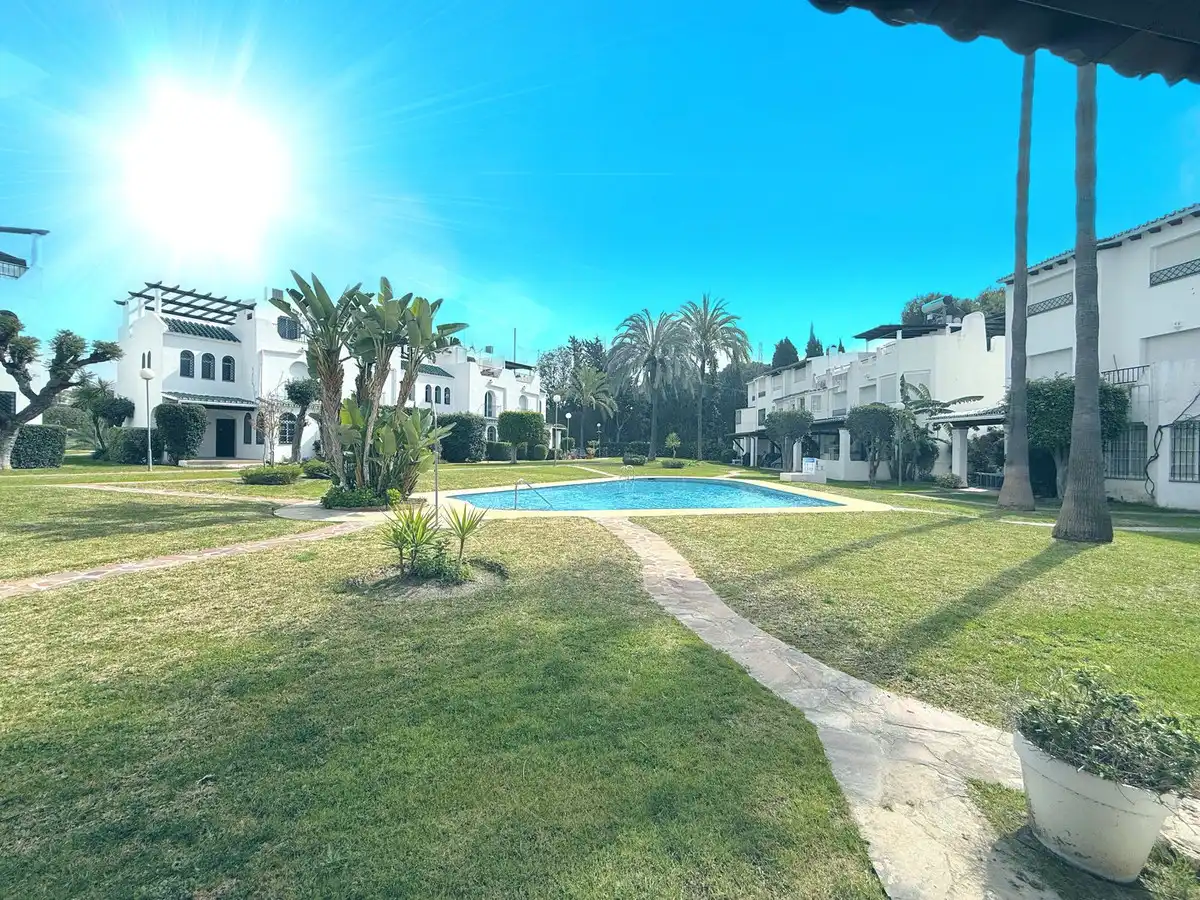 Exterior view of Detached homes for rent in Marbella  with Air Conditioner, Heating and Private garden