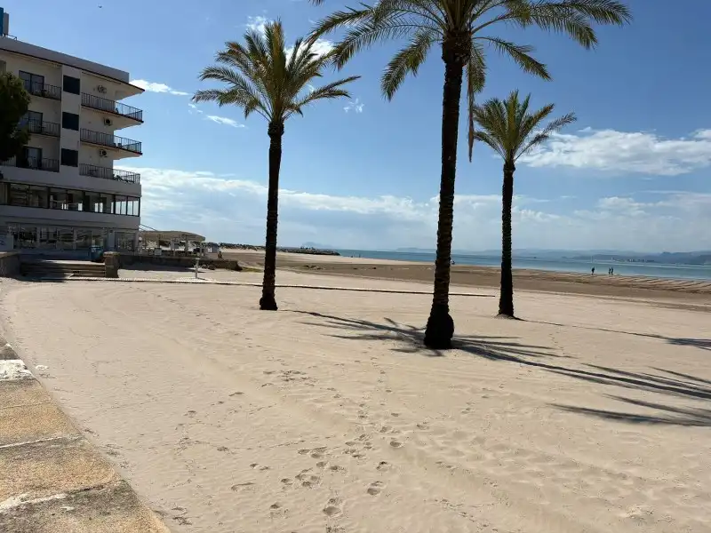Apartamento en venta en Cullera con Terraza, Amueblado y Horno