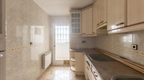 Foto 3 de Piso en venta en Reinosa, La Serna, Fuenlabrada