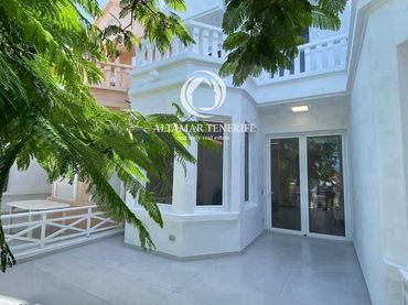 Casa a schiera con piscina in vendita a Costa Adeje