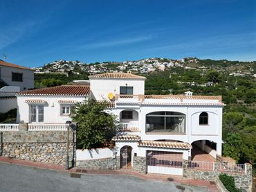 Villa zum Verkauf in Monte los Almendros - El Pargo - Costa Aguilera