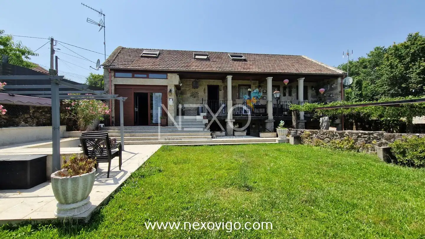 Außenansicht von Haus oder Chalet zum Verkauf in Mondariz mit Heizung, Privatgarten und Terrasse
