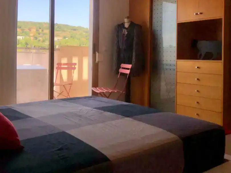 Habitación de Casa adosada en venta en Chiva con Aire acondicionado, Piscina y Balcón