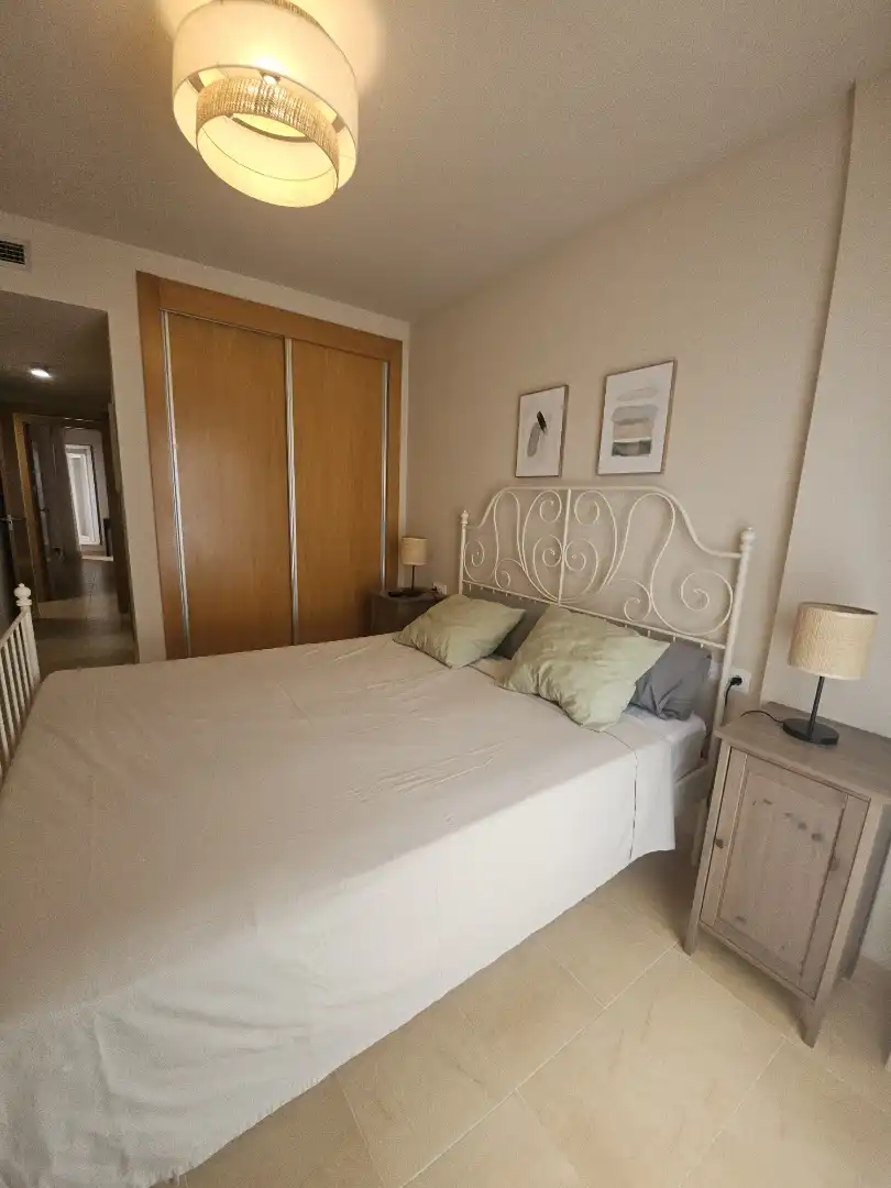 Habitación de Piso en venta en La Manga del Mar Menor con Jardín privado, Terraza y Piscina
